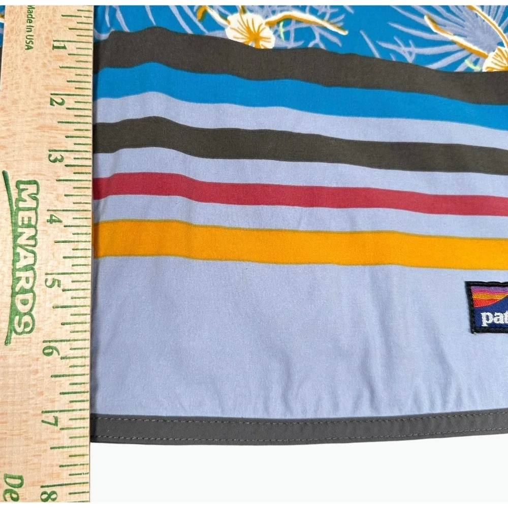 Patagonia Board Shorts Mens 32 Blue Multicolor Scallop‎ Hem Floral Striped Print